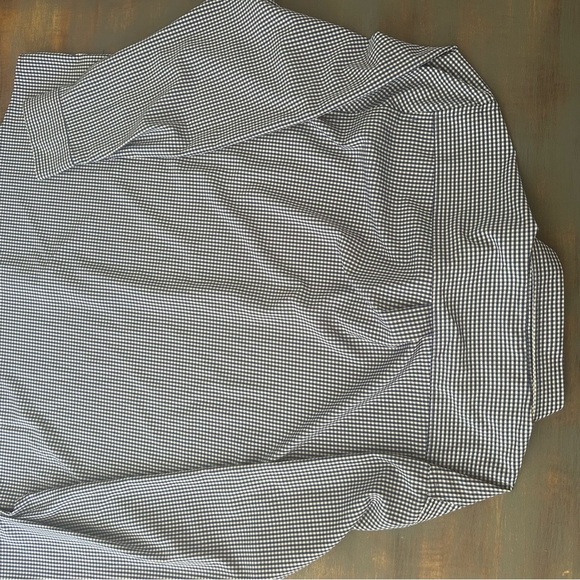 ➕Report Collection Navy and White Checkered Shirt stretch material long sleeves - Picture 5 of 10